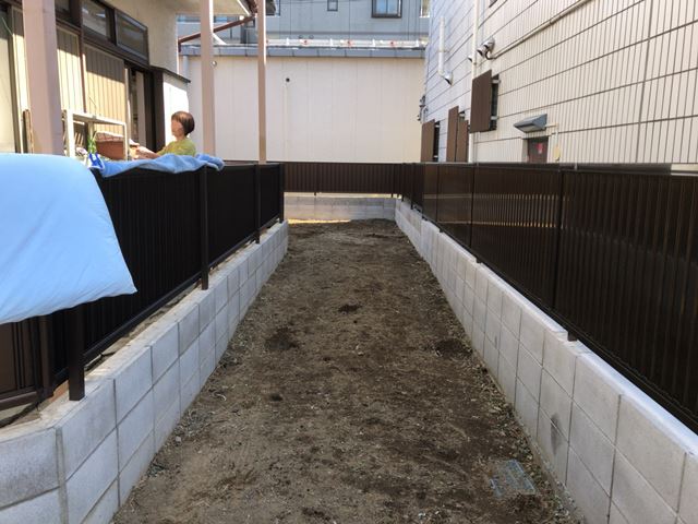 東京都練馬区石神井台の除草作業後の様子です。
